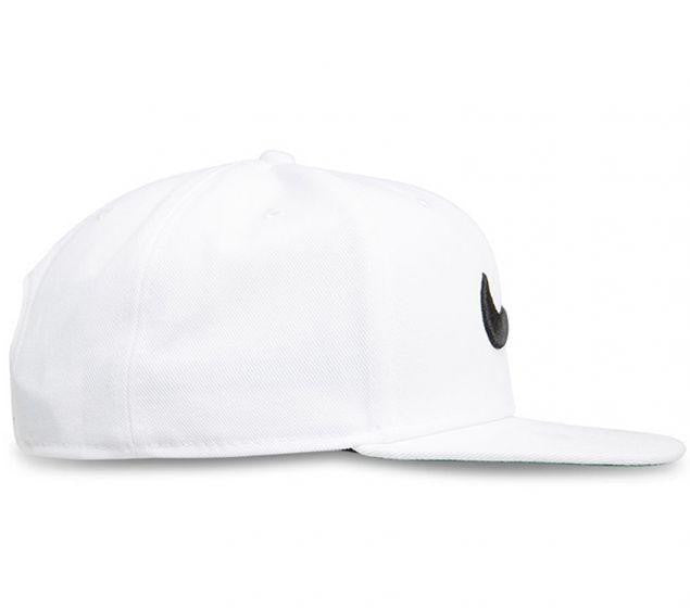 NIKE | SWOOSH PRO FLAT PEAK CAP - vsd22