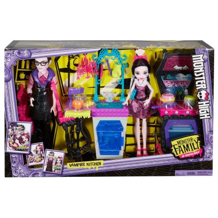 Monster High Monster Family Vampire Kitchen Playset and 2-Pack Dolls - vsd22